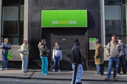 Visión Sindical: En Reino Unido rechazan congelación salarial