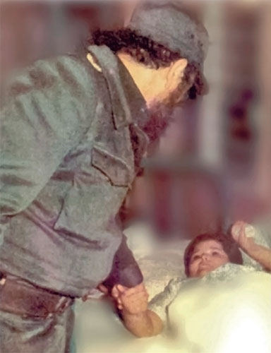 Fidel preocupado por los niños ingresados durante la epidemia. Foto: Archivo de Trabajadores