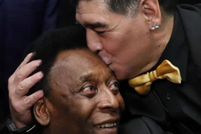 Pelé también se despide de Maradona