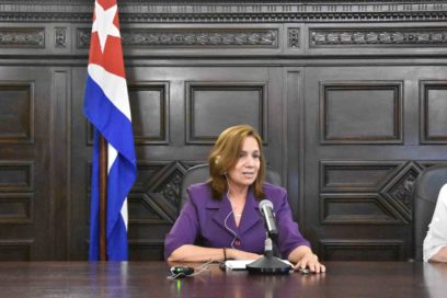Parlamentarios de Cuba y Senegal intercambian sobre enfrentamiento a la COVID-19