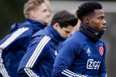 Jugador del Ajax detenido por un apuñalamiento