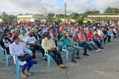 Pineros comprometidos con Cuba viva