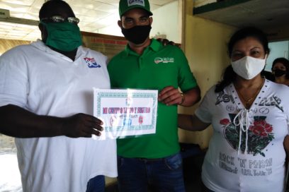 Tocando la primera de las claves (+ Fotos)