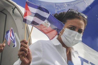 Mensaje de Esteban Lazo a los trabajadores de la Salud