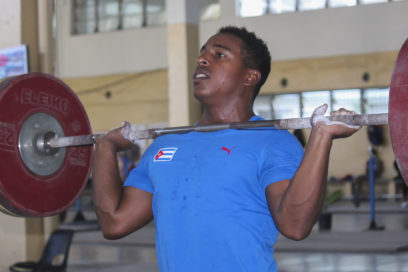 Pesistas cubanos cerrarán el curso con buena nota