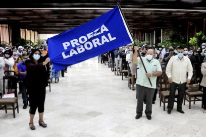 Recibe Servigen Bandera de Proeza Laboral