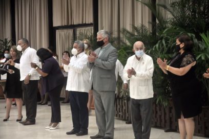 Cuba Viva rinde homenaje a sus héroes (+Fotos)