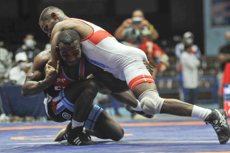 Un combate esperado entre Bonne y Andreus en la Gala de La Lucha. Foto: José Raúl Rodríguez Robleda