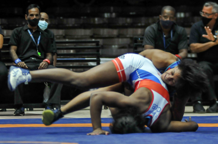 Gala de La Lucha en la Ciudad Deportiva . Foto: José Raúl Rodríguez Robleda