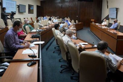 Insisten en responsabilidad familiar ante aumento de Covid-19 en Cuba