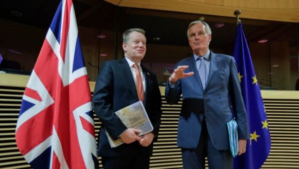 La UE y el Reino Unido sellan un acuerdo comercial histórico para la era posbrexit | Foto: Twitter @jatirado