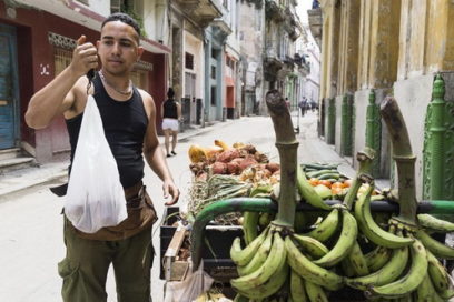 Gobierno de Cuba rechaza precios abusivos por reforma monetaria