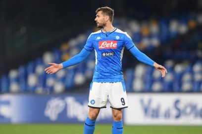 El Nápoles dejará salir a Llorente