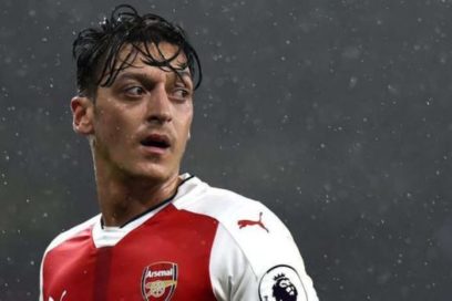 Özil no quiere salir del Arsenal