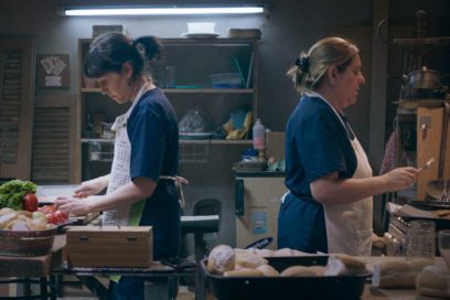 FINCL: Propuestas laborales, enredos amorosos