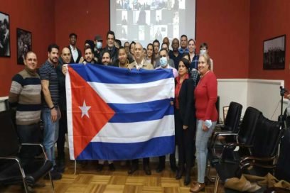 Cubanos residentes en China realizan encuentro nacional