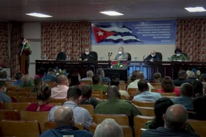 Presidente cubano intercambió con dirigentes de Mayabeque sobre temas de relevancia para el país