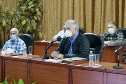 Preside Díaz-Canel visita a Sancti Spíritus y Villa Clara para atender temas de la COVID-19 y la Tarea Ordenamiento (+Fotos)