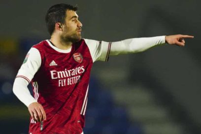 Sokratis arregla con el Arsenal para marcharse