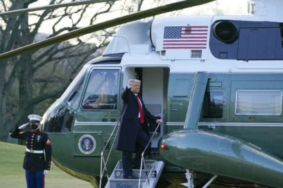Trump abandona la Casa Blanca