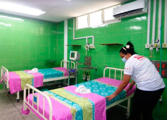 En los centros de Diagnóstico Integral, muchos rehabilitados totalmente, se crean las condiciones para atender a los enfermos. Foto: Jorge Pérez