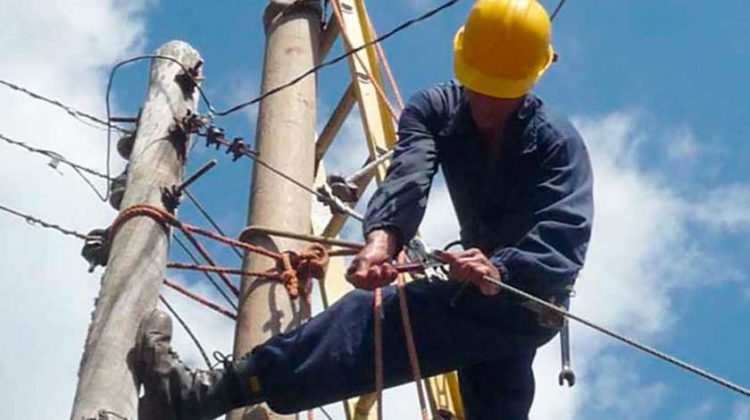 El 14 de enero se celebra el Día del Trabajador Eléctrico.