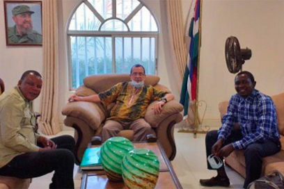 Jóvenes doctores gambianos cursarán especialidades de medicina en Cuba