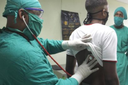 Trabajar duro, muy duro, para contener la transmisión de la COVID-19