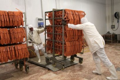 Trabajadores espirituanos conmemoran aniversario 82 de la fundación de la CTC