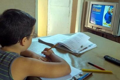 Ministerio de Educación reajusta programación educativa ante situación epidemiológica