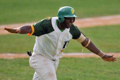 Out 27: Y el humo pinareño mareó a los Gallos