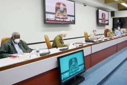 Efectuada reunión del Buró Político