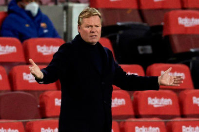 Koeman se decepciona tras el empate ante el Cádiz.