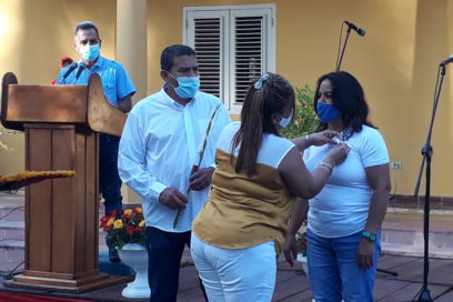 Clausuran en Granma jornada de homenaje a trabajadores de las comunicaciones, la informática y la electrónica