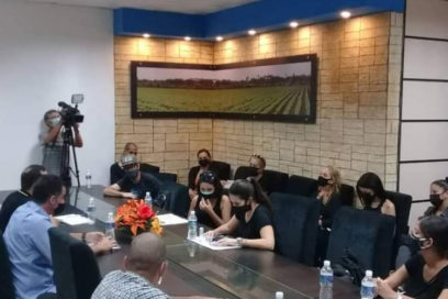 Provechoso diálogo entre Ministerio de Agricultura y protectores de animales