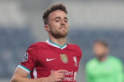 Diogo Jota vuelve a entrenar con pelota.