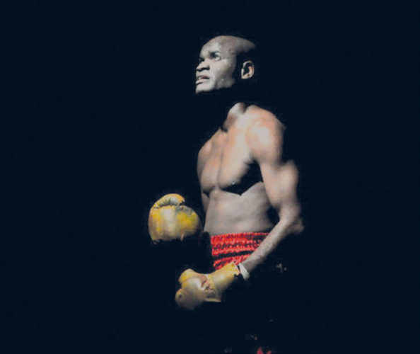 Uno de los personajes que más lo han marcado: Kid Chocolate, en un unipersonal de Teatro Buendía. Foto: Tomada de CubaSí