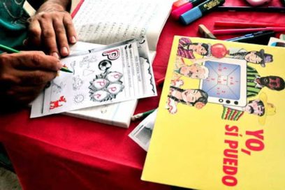 Resalta Díaz-Canel contribución de Cuba contra el analfabetismo