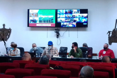 Intercambia vicepresidente cubano en Camagüey sobre tareas de la producción de alimentos