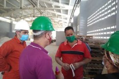 Cultivando la vida: Innovadores de la Fábrica de bloques en Morón (+Video)