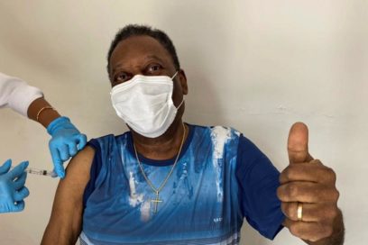 Pelé fue vacunado contra la Covid.