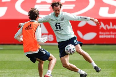 Fabián estaría más cerca del Atlético si se marcha Saúl.