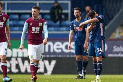 El Arsenal empata a un gol con el Burnley.