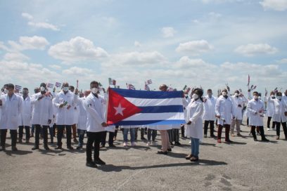 Regresó brigada médica cubana que asistió en México ante COVID-19