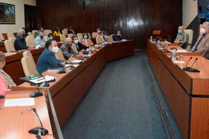 Díaz-Canel: “En Cuba la ciencia participa en el Gobierno”