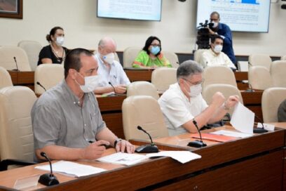 COVID-19: ambivalentes resultados en las provincias no dan paso al optimismo