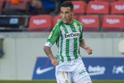 Tello y el Betis extienden su vínculo una temporada más.
