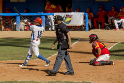 Out 27: Granma creyó en sus Santos y ganó