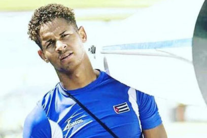 Carlos Ajete clasificó a la semifinal del preolímpico de remo