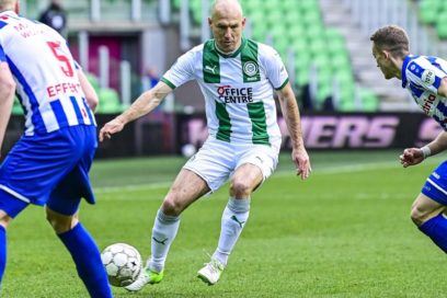 Robben regresó a la cancha.